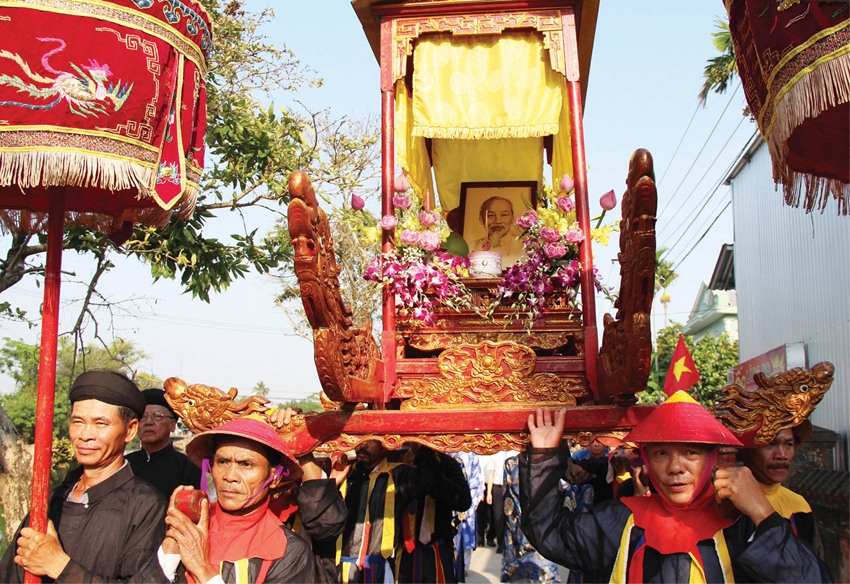 Ngày hội làng Dương Nỗ góp phần quảng bá di sản của Bác Hồ tại Huế 
