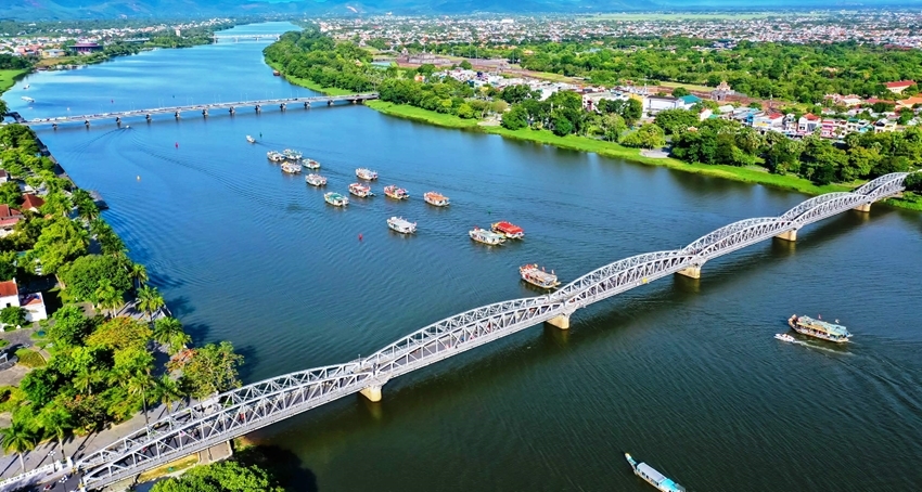 The Perfume River being considered a ‘green pathway’ connecting historical and cultural works
