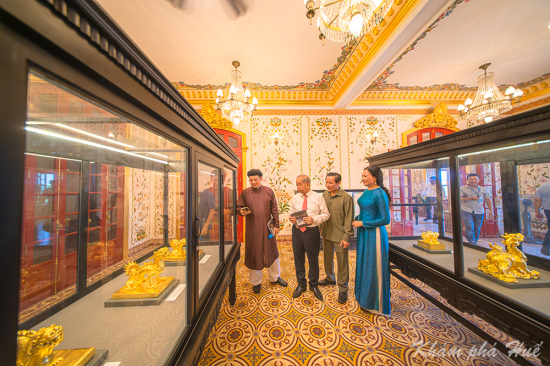 Triển lãm Biểu tượng Rồng qua gốm Trần Độ