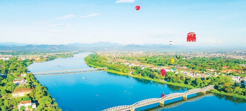  The bridges connecting Phu Xuan with Thuan Hoa Districts