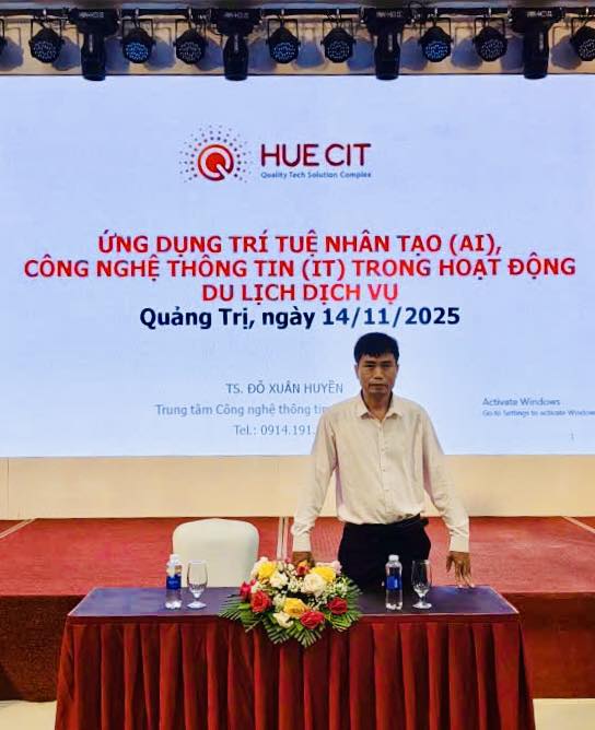 TS. Đỗ Xuân Huyền – Giảng viên HueCIT chia sẻ về ứng dụng ChatGPT và AI trong ngành du lịch.