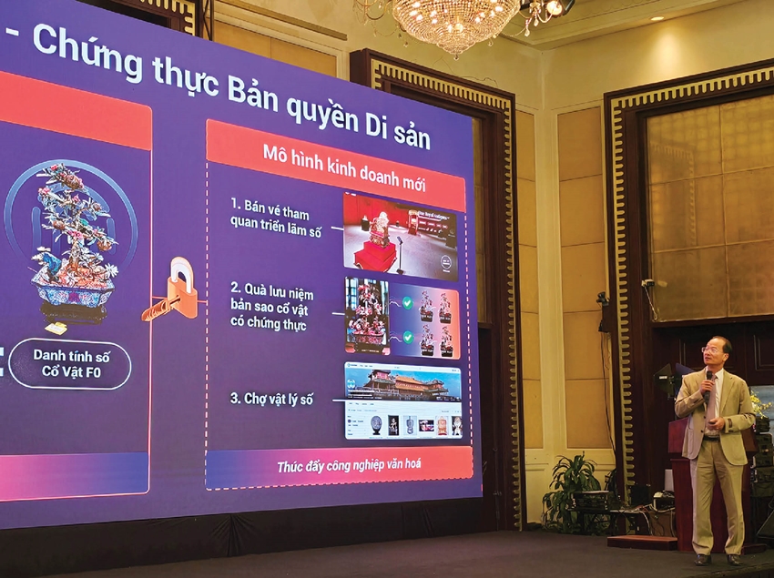 Giám đốc Trung tâm Bảo tồn Di tích Cố đô Huế Hoàng Việt Trung chia sẻ về khai thác dữ liệu tại lễ ra mắt Mạng lưới Chuyên gia dữ liệu toàn cầu