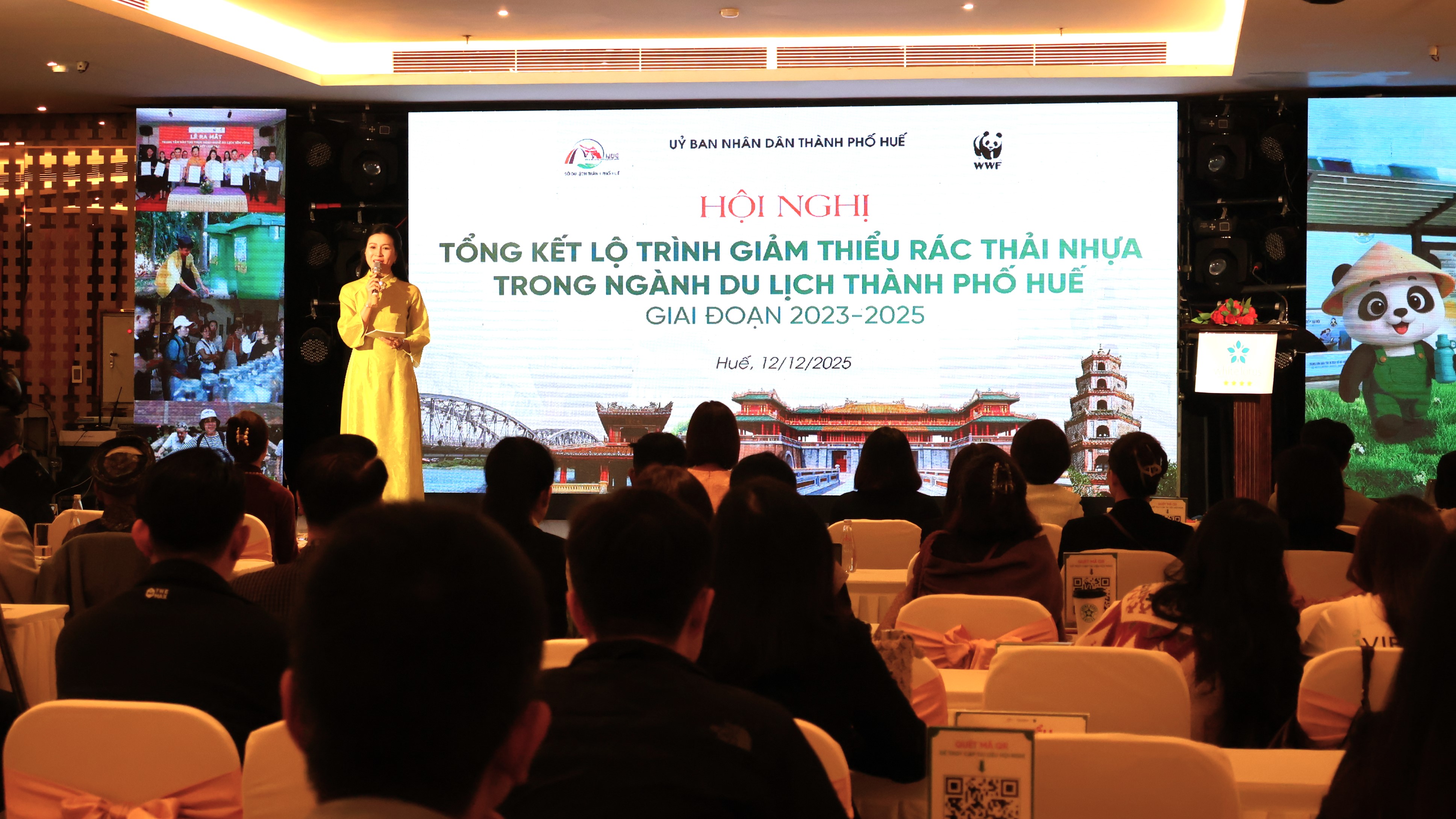 Toàn cảnh Hội nghị Tổng kết lộ trình giảm thiểu rác thải nhựa trong ngành Du lịch TP. Huế giai đoạn 2023–2025.