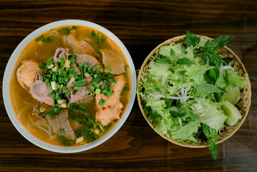 Bún bò Huế - món ăn vào top 100 bữa sáng ngon nhất thế giới