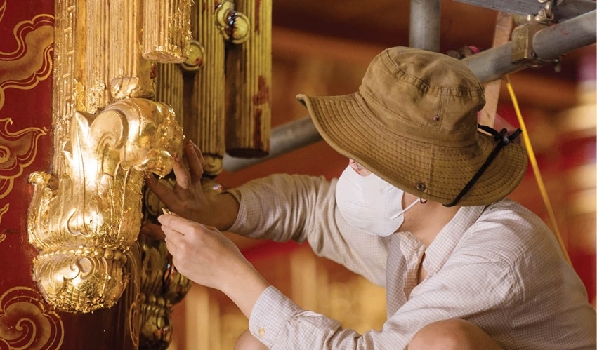 Each craftsperson needs not only technique, but also heart and vision