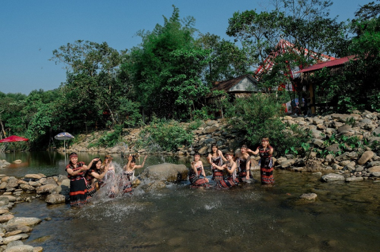 Điểm du lịch sinh thái Cân Te 2