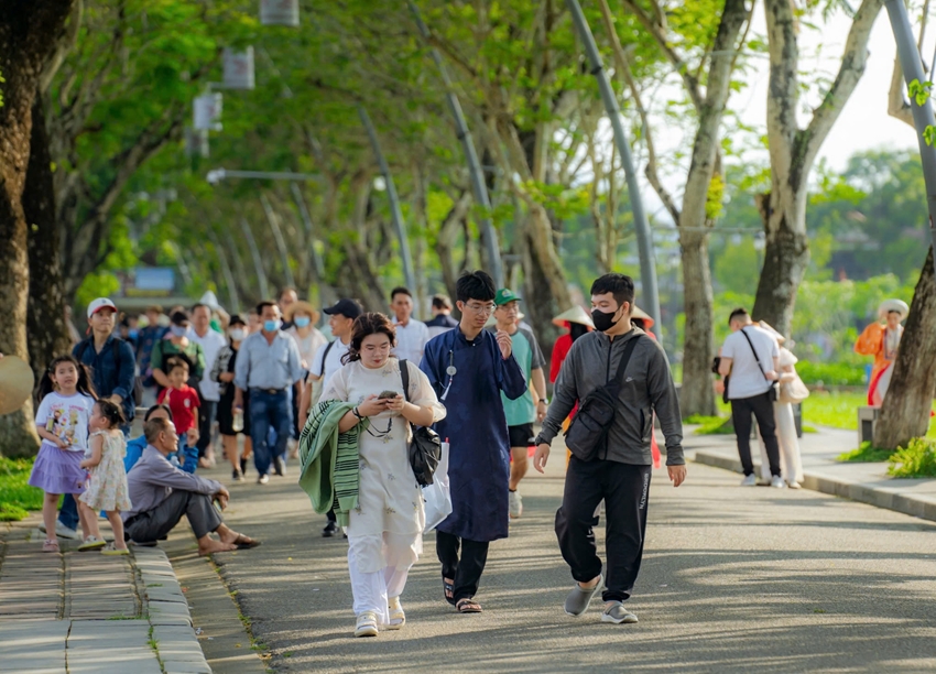 Những tháng đầu năm, Huế đã đón một lượng lớn khách đến tham quan, trải nghiệm