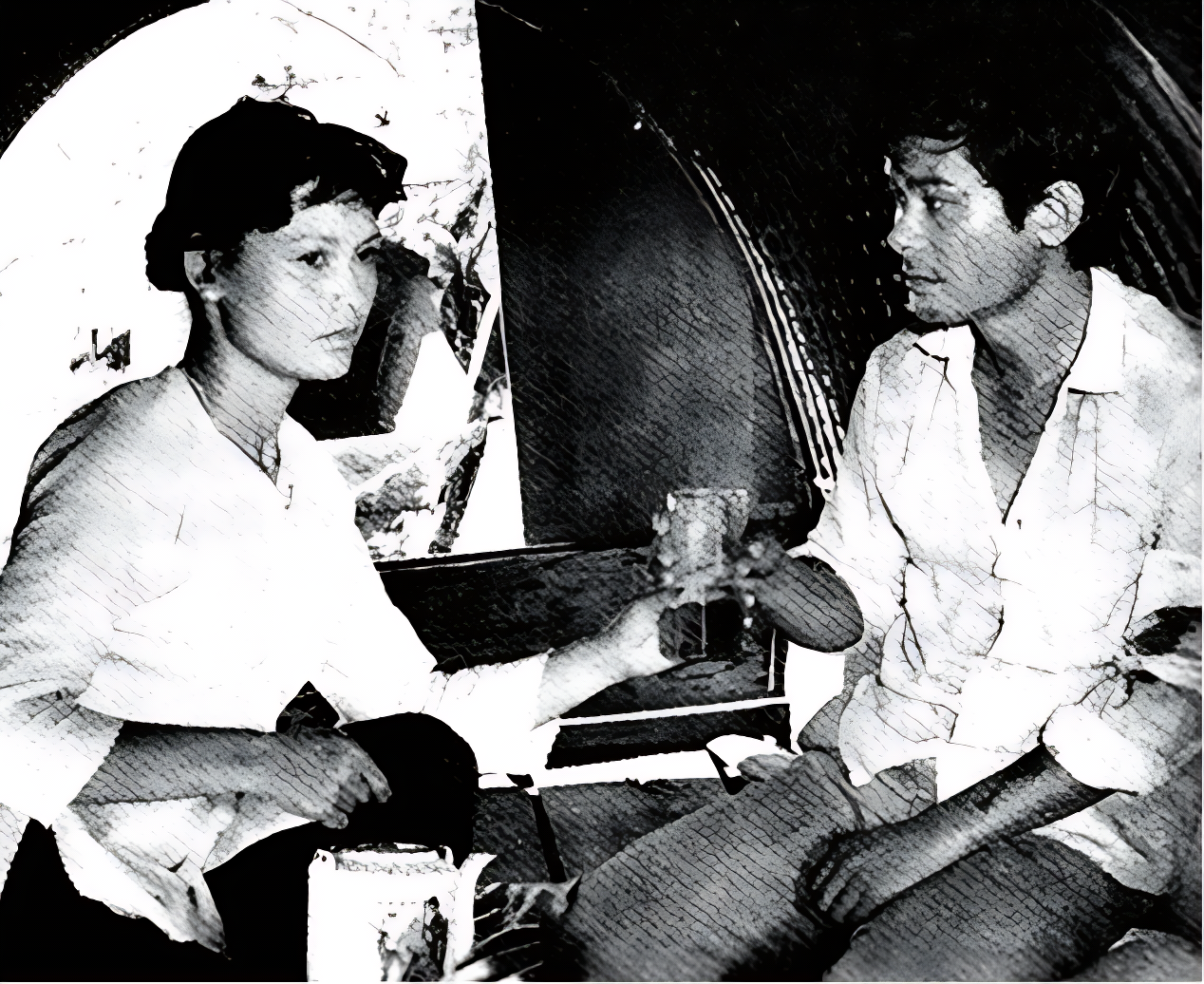 "Cô gái trên sông" là một bộ phim điện ảnh Việt Nam nổi tiếng do NSND Đặng Nhật Minh viết kịch bản và đạo diễn, ra mắt năm 1987