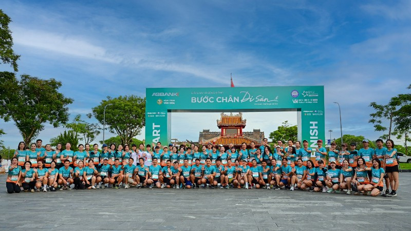 Chuỗi giải chạy cộng đồng “Bước chân Di sản” offline được ABBANK phát động tại các địa danh di sản tiêu biểu của đất nước ở 3 miền bắc–trung–nam.