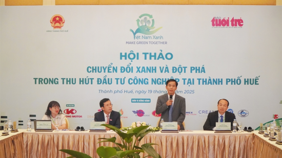 Chủ tịch UBND TP. Huế Nguyễn Văn Phương chia sẻ tại hội thảo