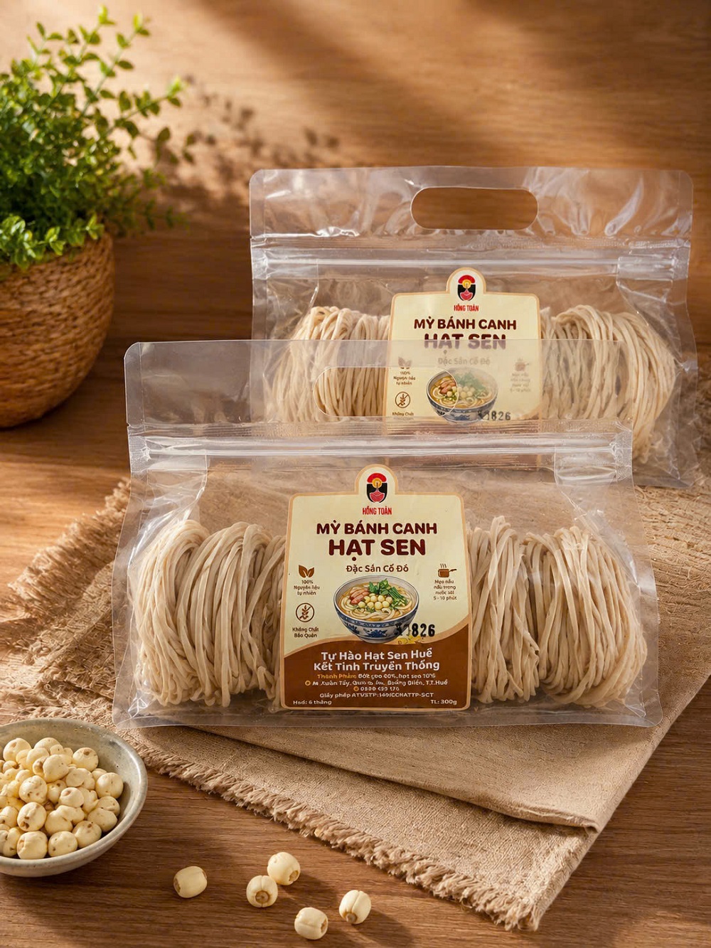 Mỳ bánh canh hạt sen Huế Hồng Toàn - Đặc sản Huế