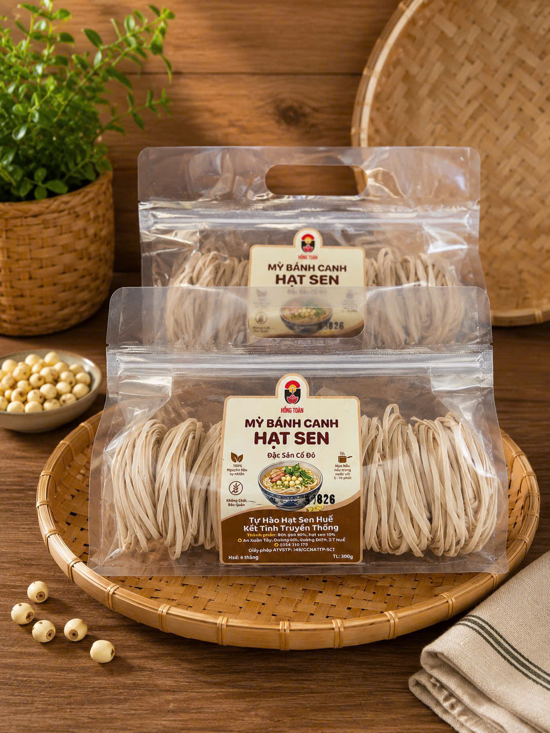 Mỳ bánh canh hạt sen Huế Hồng Toàn