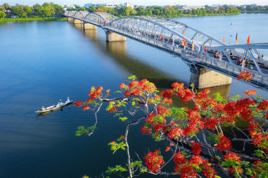 TP. Huế được vinh danh là điểm đến trăng mật lãng mạn hàng đầu thế giới