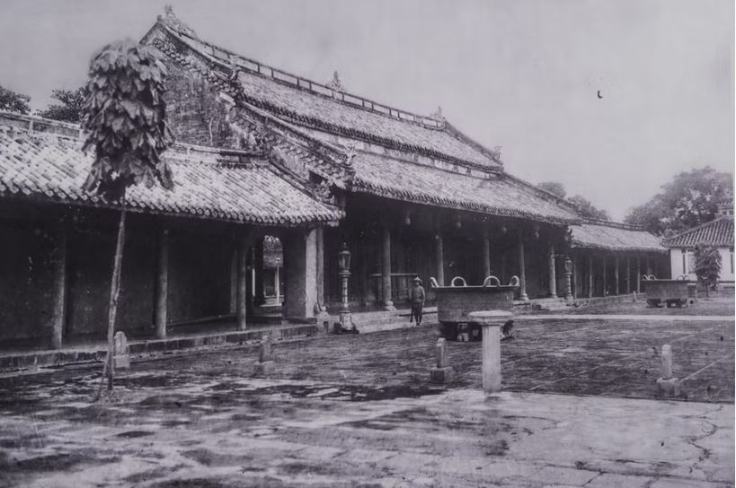 Toàn cảnh Đại Cung Môn lúc xưa. Ảnh tư liệu: TTBTDTCĐH.