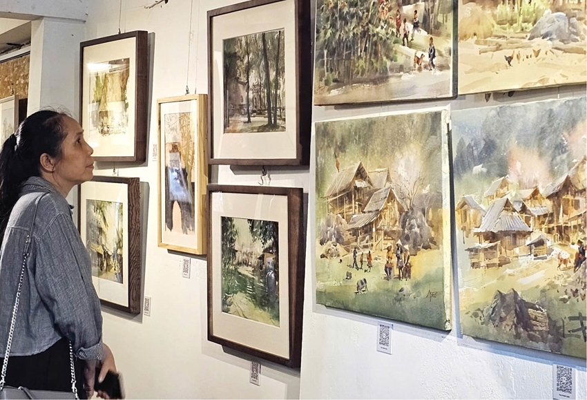 The watercolor paintings on display at the exhibition