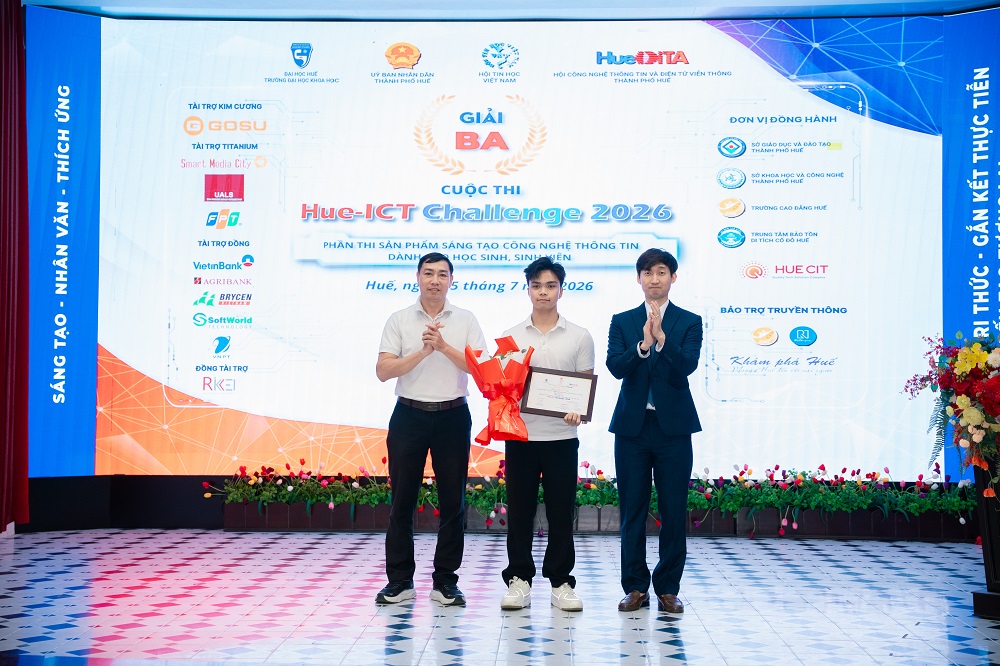 Trao giải Hue-ICT Challenge 20269