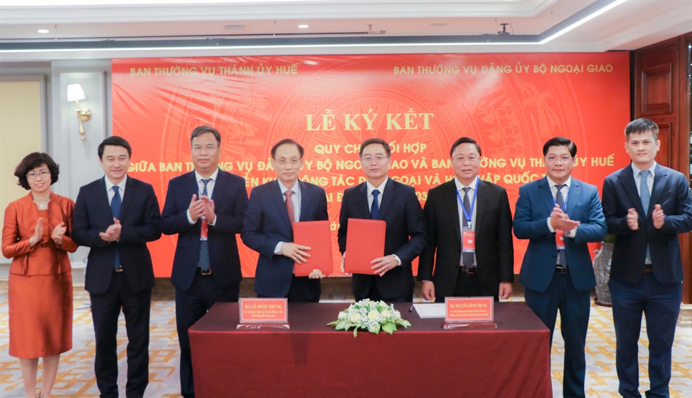 Bộ Ngoại giao và thành phố Huế tăng cường phối hợp trong công tác đối ngoại và hội nhập quốc tế