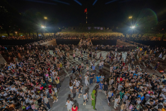 Tourists flock to Hue during this year’s National Day holiday 