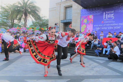 Huế - Thành phố Festival đặc trưng của Việt Nam