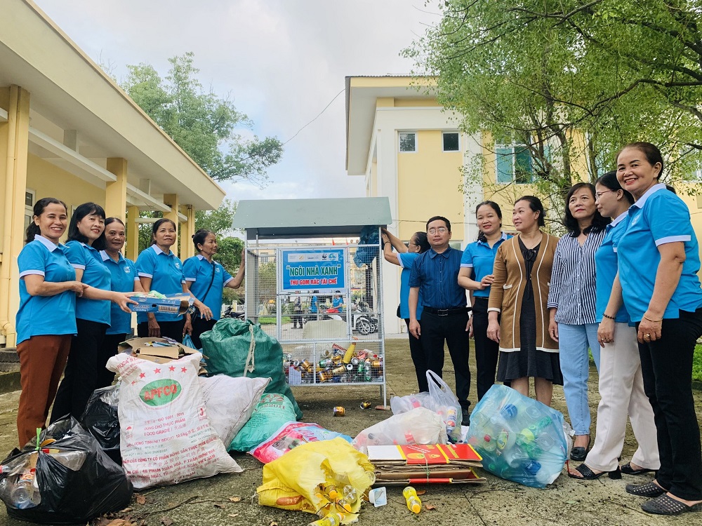 Huế - Đô thị giảm nhựa, Dự án giảm nhựa Huế, Huế không rác nhựa, Dự án TVA WWF Huế, TVA WWF Huế, Giảm thiểu rác thải nhựa ở Huế, Đô thị giảm nhựa miền Trung Việt Nam, Huế đô thị giảm nhựa WWF, phân loại rác tại nguồn Huế - Đô thị giảm nhựa, Dự án giảm nhựa Huế, Huế không rác nhựa, Dự án TVA WWF Huế, TVA WWF Huế, Giảm thiểu rác thải nhựa ở Huế, Đô thị giảm nhựa miền Trung Việt Nam, Huế đô thị giảm nhựa WWF, phân loại rác tại nguồn