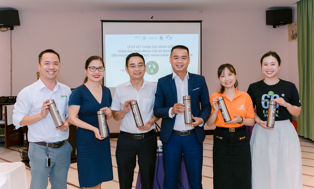 Huế - Đô thị giảm nhựa, Dự án giảm nhựa Huế, Huế không rác nhựa, Dự án TVA WWF Huế, TVA WWF Huế, Giảm thiểu rác thải nhựa ở Huế, Đô thị giảm nhựa miền Trung Việt Nam, Huế đô thị giảm nhựa WWF, Huế giảm ô nhiễm nhựa, Huế đô thị xanh sạch đẹp, Phân loại rác thải nhựa tại nguồn, Đổi rác lấy quà Huế, Chiến dịch làm sạch sông Hương, Hệ thống quản lý rác thải nhựa Huế, Truyền thông giảm rác nhựa, Trường học không rác thải, tái chế tác, Hợp tác công tư giảm nhựa Huế Huế - Đô thị giảm nhựa, Dự án giảm nhựa Huế, Huế không rác nhựa, Dự án TVA WWF Huế, TVA WWF Huế, Giảm thiểu rác thải nhựa ở Huế, Đô thị giảm nhựa miền Trung Việt Nam, Huế đô thị giảm nhựa WWF, Huế giảm ô nhiễm nhựa, Huế đô thị xanh sạch đẹp, Phân loại rác thải nhựa tại nguồn, Đổi rác lấy quà Huế, Chiến dịch làm sạch sông Hương, Hệ thống quản lý rác thải nhựa Huế, Truyền thông giảm rác nhựa, Trường học không rác thải, tái chế tác, Hợp tác công tư giảm nhựa Huế