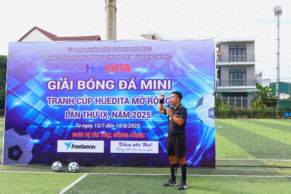 Giải bóng đá, HueDITA, Hội Công nghệ thông tin, cộng đồng doanh nghiệp Huế, sân bóng đá MONACO, giao lưu Giải bóng đá, HueDITA, Hội Công nghệ thông tin, cộng đồng doanh nghiệp Huế, sân bóng đá MONACO, giao lưu